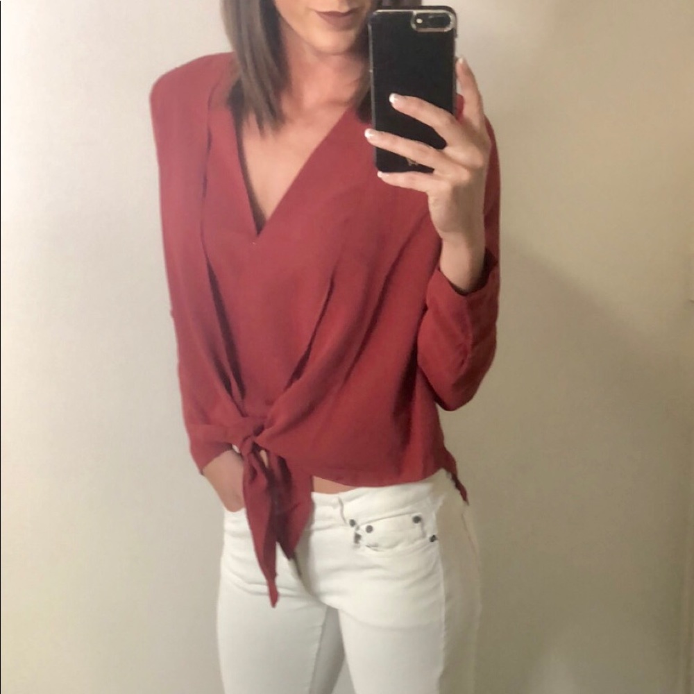 Knotty or Nice Top